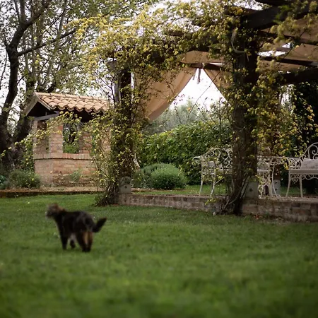 Ca' Le Cerque, Surrounded By The Marche Nature Holiday home