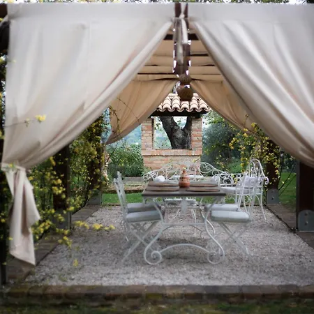 Holiday home Ca' Le Cerque, Surrounded By The Marche Nature