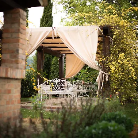 Ca' Le Cerque, Surrounded By The Marche Nature Holiday home *