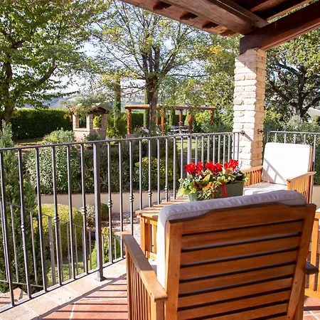 Ca' Le Cerque, Surrounded By The Marche Nature Fossombrone