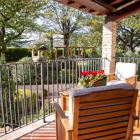 Ca' Le Cerque, Surrounded By The Marche Nature Fossombrone