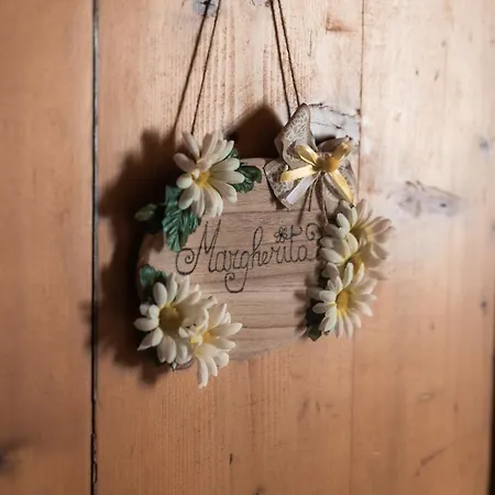 Ca' Le Cerque, Surrounded By The Marche Nature