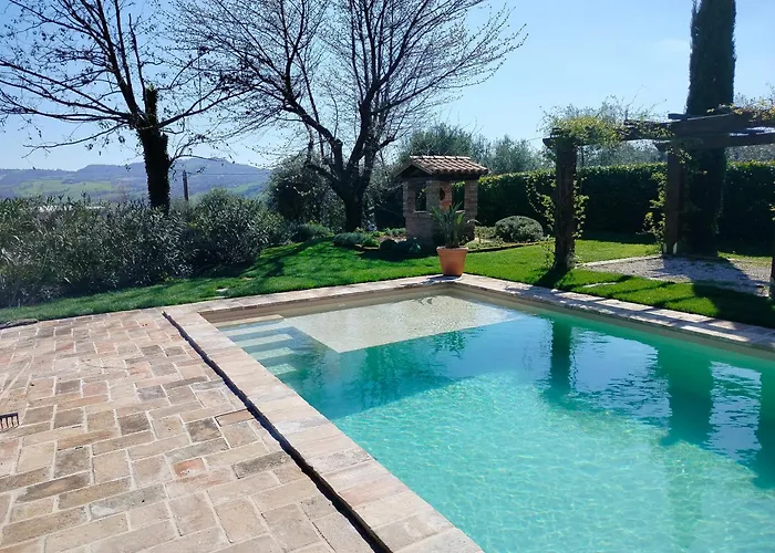 Ca' Le Cerque, Surrounded By The Marche Nature *