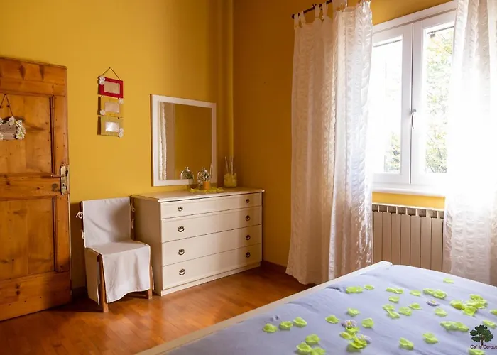 Ca' Le Cerque, Surrounded By The Marche Nature Nyaraló